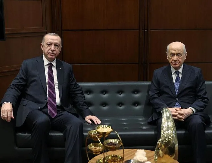 Başkan Erdoğan MHP lideri Bahçeli ile bir araya geldi
