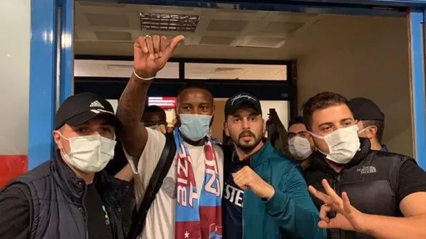 trabzonspor-transferini-duyurdu-stefano-wilfred-denswil-gorusmeler-basladi-1629818959996.jpeg Trabzonspor transferini duyurdu: Stefano Wilfred Denswil görüşmeler başladı-2