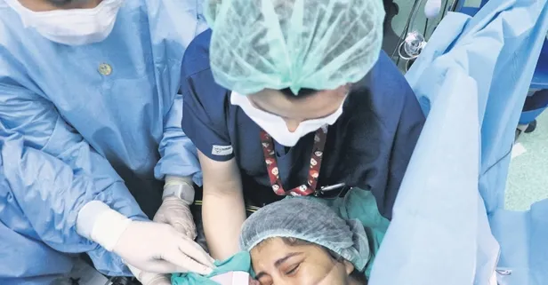 Ölümü göze aldı anne oldu! Türkiye’de akciğer nakli sonrası bebek dünyaya getiren ilk hasta oldu