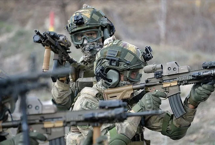 11 terörist öldürüldü