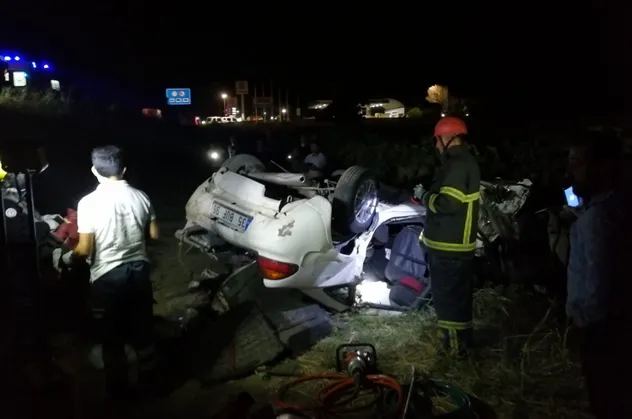 Manisa'da katliam gibi kaza! Şerit ihlali faciaya neden oldu: 4 ölü, 6 yaralı