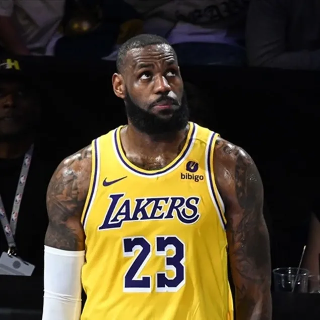 Lebron’un geleceği belirsiz