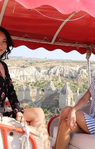 Yabancı mankenler Kapadokya’ya hayran kaldı