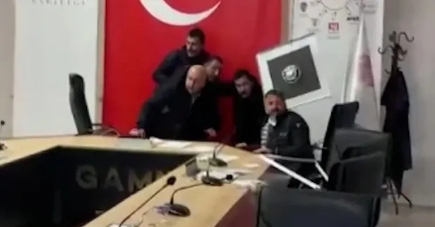 Kahramanmaraş'ta felaket! Bakan Adil Karaismailoğlu depreme yakalandı