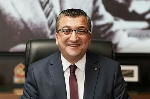 CHP'li Bülent Öz’ün rüşvet skandalında yeni detaylar! Temizlik firmasına verdiği ihale karşılığında 3 milyon lira değerinde ev aldı