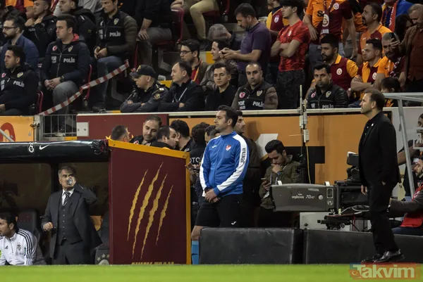 Şenol Güneş neye uğradığını şaşırdı! Kart isterken top çarptı - 11