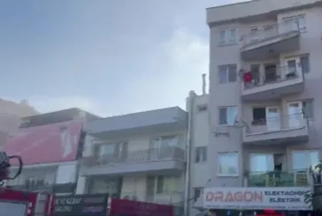 Aydın'da ilginç ev yangını! Yaşadığı evi yaktı, komşuları canlarını zor kurtardı!