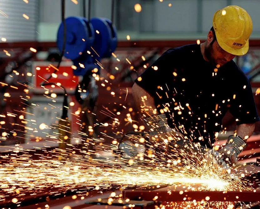 Sanayi üretimi yüzde 10 arttı