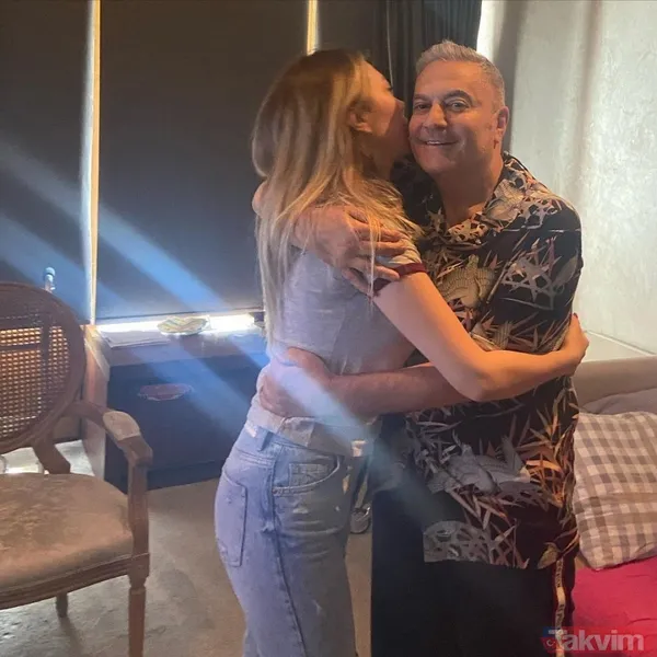 Mehmet Ali Erbil'in tacizini ifşa etmişti! Karnı burnunda olan Ece Ronay hem alttan hem üstten açtı o pozuna yorum yağdı: "Sen Rihanna mısın?" - 35