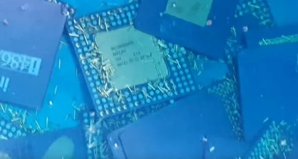 bunlari-cope-atanin-parasi-carcur-olur-hurdacilar-alip-para-kazaniyor-grami-1720-tl-1697535142615.jpg Gramı 1.743 TL hurdacılar satıp para kazanıyor: Bunları çöpe atanın parası heba olur-3