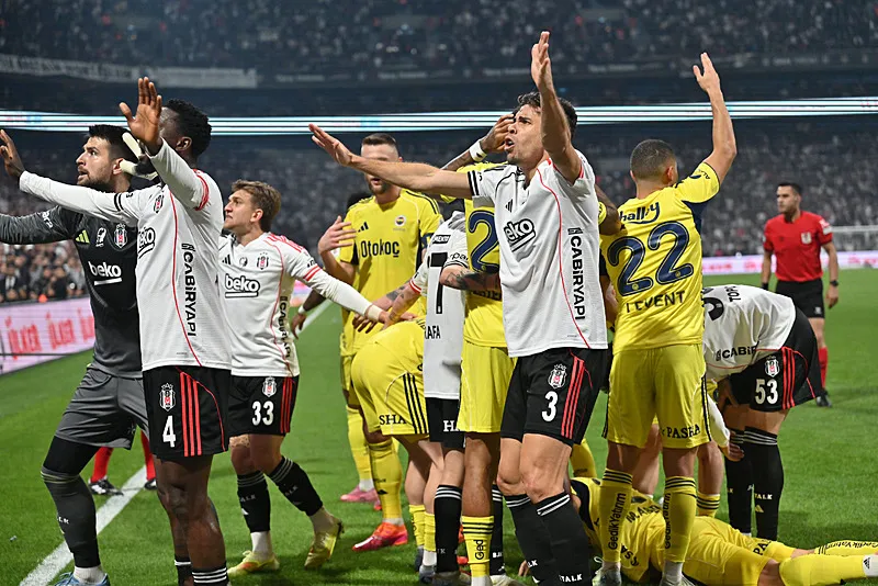 Spor yazarları Beşiktaş-Fenerbahçe maçını değerlendirdi - 5