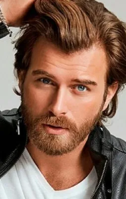 Büşra Develi, Kıvanç Tatlıtuğ'un partneri oldu