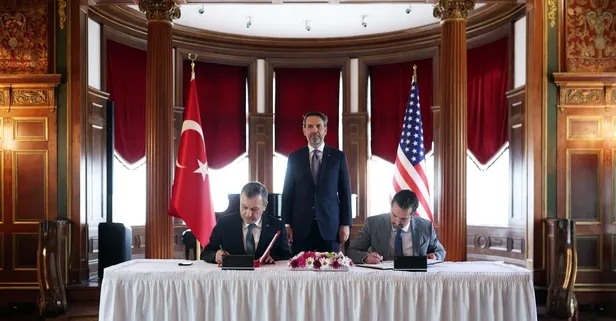 Enerji ve Tabii Kaynaklar Bakanı Alparslan Bayraktar duyurdu: BOTAŞ ve ExxonMobil, LNG ticaretine ilişkin işbirliği anlaşması imzaladı