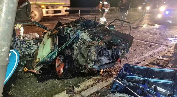 Aydın'da feci kaza! Tofaş hurdaya döndü!-7