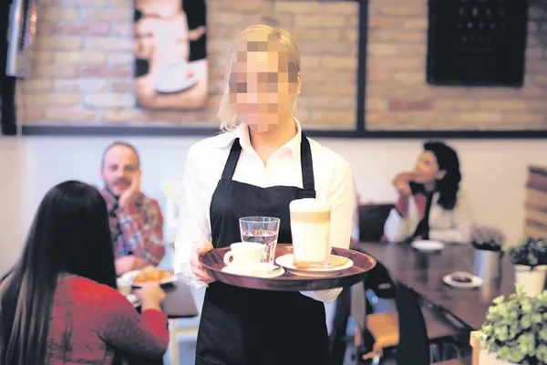 Ünlü sunucu Okan Karacan, bu kez taciz iddiasıyla gündeme geldi!-1