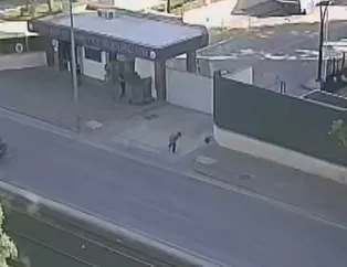 Gaziantep'te sahte canlı bomba düzenekli saldırganın gelişi böyle görüntülendi! Güvenlik kamera görüntüsü ortaya çıktı