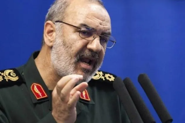 İranlı generalden flaş sözler: “ABD ile savaşın eşiğindeyiz”