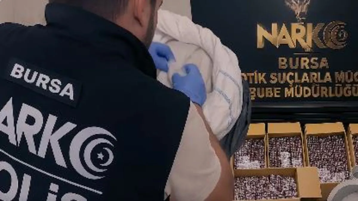 Bursa'da düzenlenen operasyonda 300 bin uyuşturucu hap ele geçirildi!