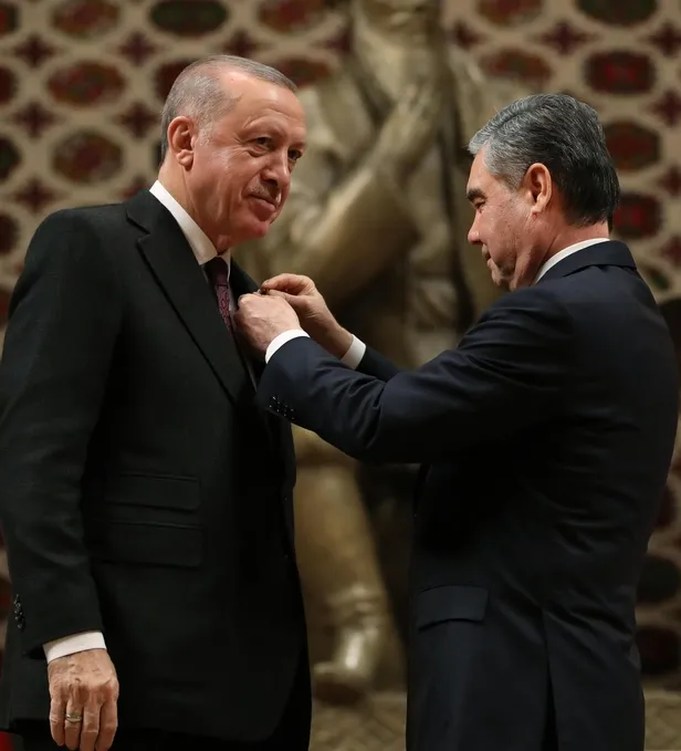 Başkan Erdoğan Türkmenistan'da! İki ülke arasında ortak anlaşmalar imzalandı-4