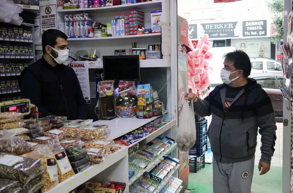 avokado-antalya-alanyada-alisveris-araci-oldu-cekirdeginin-tanesi-1-tl-1611039728035.jpg Avokado Antalya Alanya'da alışveriş aracı oldu! Çekirdeğinin tanesi 1 TL-10