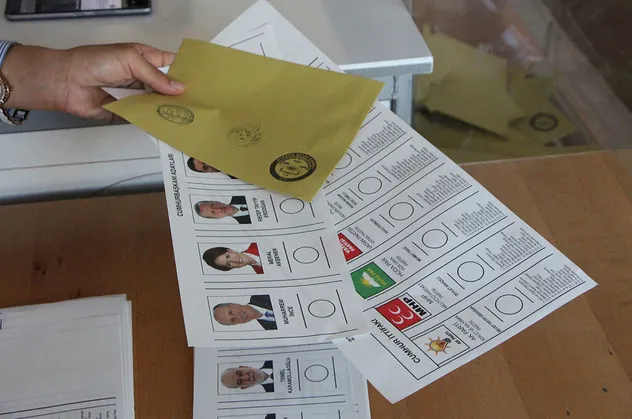Bozköy'de oy verme işlemi 32 dakika sürdü