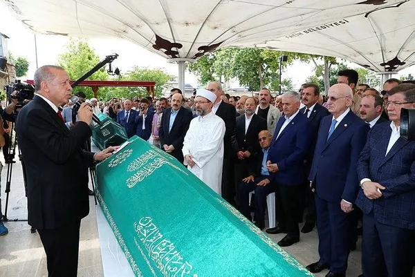 İslam Bilimi Tarihi Araştırmacısı Prof. Dr. Fuat Sezgin'e son veda...-5