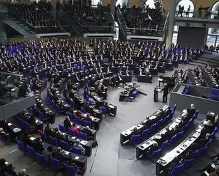 Almanya Ukrayna’ya ağır silah gönderecek