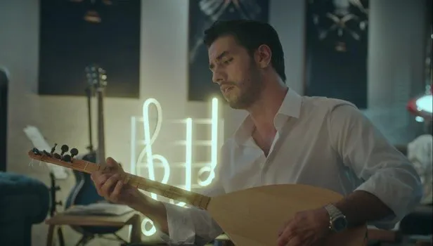 İkimizin Sırrı 1. bölüme damga vuran sahne! 'Geceler Düşman'