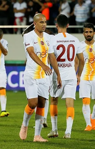 Galatasaray yenildi sosyal medya yıkıldı!