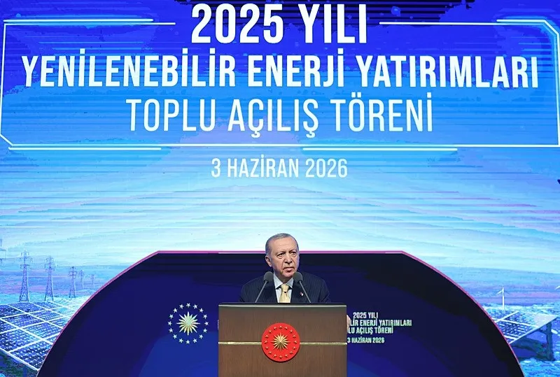 baskan-erdogandan-chpdeki-kavgaya-gonderme-dun-kahraman-ilan-ettiklerini-bugun-hain-ilan-ediyorlar-enerji-mesa-1780492151552.jpeg Başkan Erdoğan'dan CHP'deki kavgaya gönderme: Dün kahraman ilan ettiklerini bugün hain ilan ediyorlar | Enerji mesajı: Milli güvenlik meselesi-3