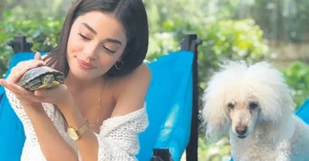 Simay Barlas hayvan sevgisini gözler önüne serdi