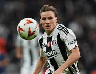 Sağ bekte sürpriz tercih