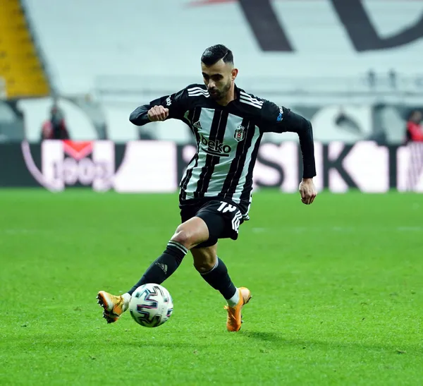 son-dakika-rachid-ghezzal-besiktasta-kendini-buldu-zirveye-oturdu-1615802834437.jpg SON DAKİKA: Rachid Ghezzal Beşiktaş'ta kendini buldu! Zirveye oturdu-3