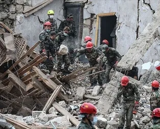 Son dakika: İşgalci Ermenistan ateşkesi ihlal ederek Azerbaycan sivil yerleşim yerlerine saldırdı: 3 ölü, 10 yaralı