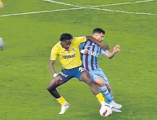 Trabzon’dan faul isyanı!