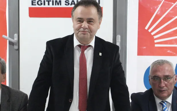 CHP'li Bilecik Belediye Başkanı sahte plakalı araçla yakalandı-2