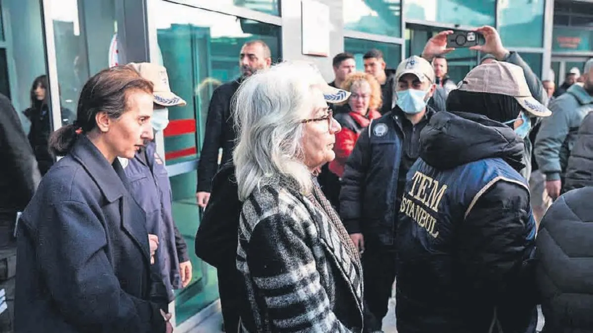 CHP'li belediyelerdeki terör soruşturmasında yeni gelişme: Meclis üyesinin kızı PKK üyesi çıktı!
