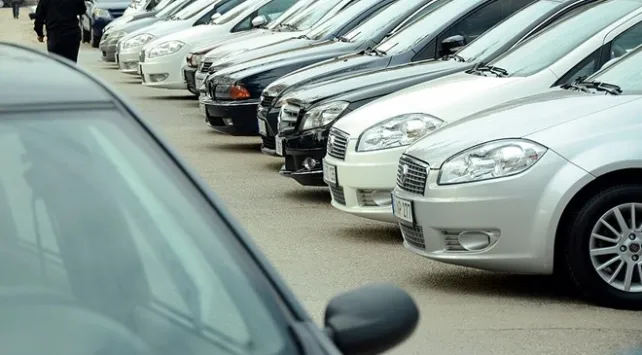 Devletten %50 ucuza 2. el otomobil listesi geldi: Audi A4 405.000 TL, Seat 240.000 TL, Renault MEGANE 300.000 TL'ye ilanda-3