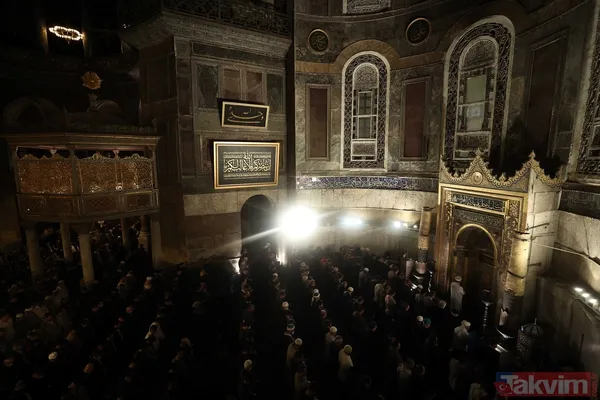 Kur'an-ı Kerim'de "Bin aydan daha hayırlı" olduğu bildirilen Kadir Gecesi tüm yurtta dualarla idrak edildi - 20