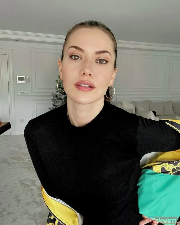 Kuruluş Osman'ın yıldızı Burak Özçivit'in baldızı Demet’e bakın! Fahriye Evcen'in kardeşiyle olan benzerliği inanılmaz... - 4