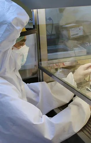 Koronavirüs testleri bu laboratuvarda yapılıyor! İlk kez kapılarını açtı