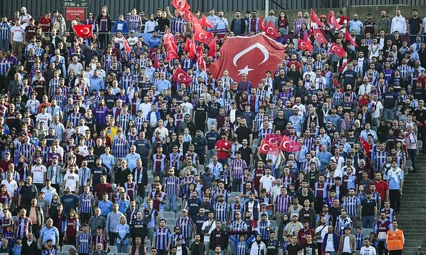 Trabzonspor-Fatih Karagümrük deplasmanında 2 puan bıraktı-7