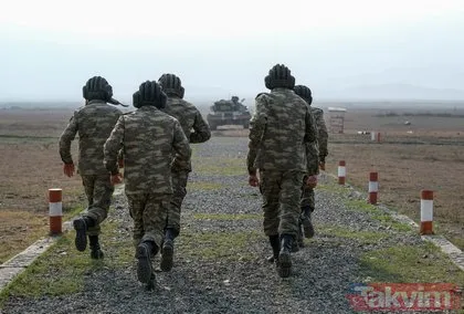 Cephe hattında Azerbaycan ordusunun üstün başarısı! İşte o kritik noktadan çok özel kareler...