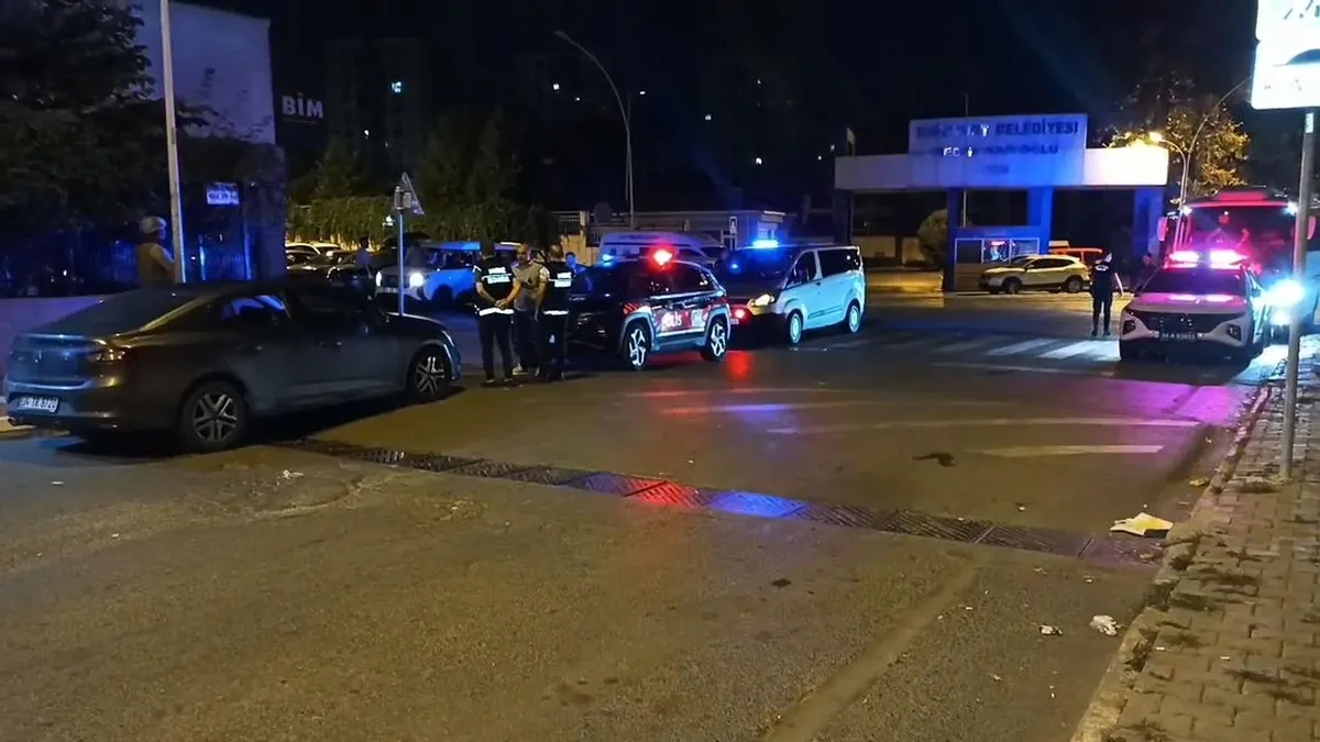 İstanbul Esenyurt'ta iki grup arasında silahlı çatışma: 1 ölü 3 ağır yaralı
