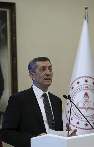 Son dakika: Milli Eğitim Bakanı Ziya Selçuk'tan okulların açılmasıyla ilgili flaş açıklama