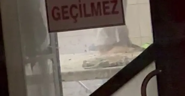 Sakarya'da tatlı imalathanesinde tepki çeken görüntü: Ayağıyla hamur çiğnedi | İşletme mühürlendi