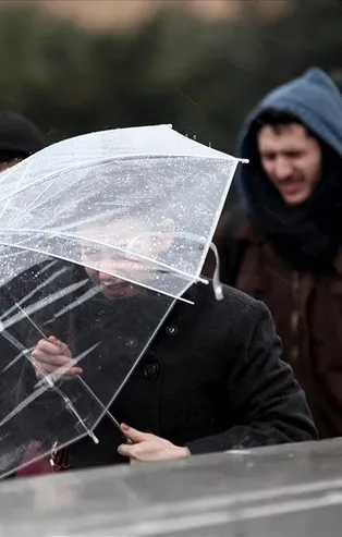 Ani sel, su baskını, yıldırım, dolu yağışı ve heyelana dikkat! AFAD'dan 5 ile sel ve taşkın uyarısı