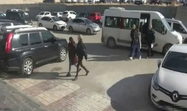 Son dakika: PKK'lı teröristler Sema Farkin ve Beritan Avesta yakalanarak Türkiye'ye getirildi-1