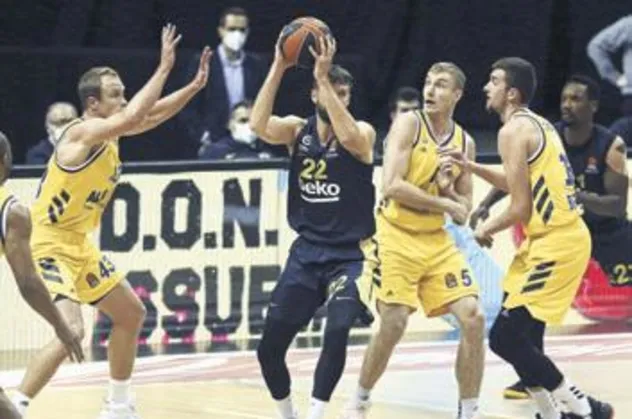 Fenerbahçe darmadağın