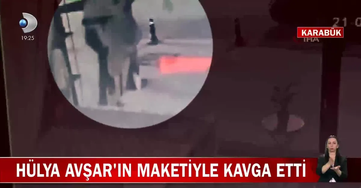 Hülya Avşar maketine böyle saldırdı! O anlar saniye saniye kamerada